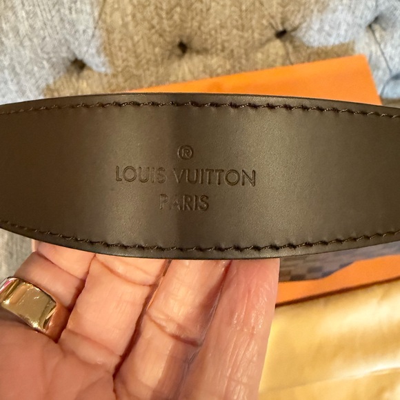 Louis Vuitton Brown Checkered Shoulder Bag - Picture 14 of 16